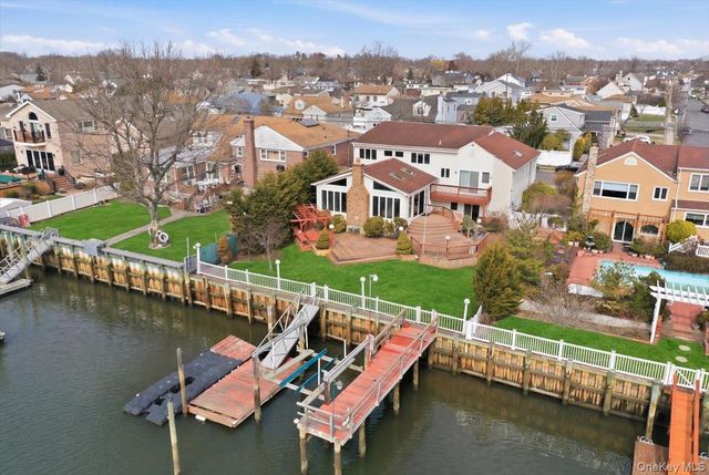 3454 Woodward Street, Oceanside, NY 11572