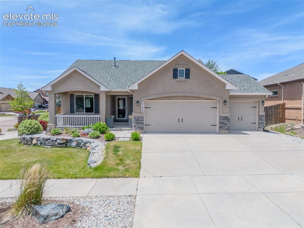 6708 Issaquah Drive, Colorado Springs, CO 80923
