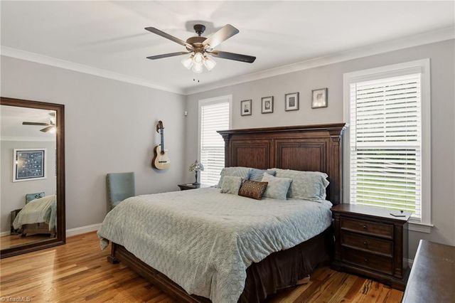 164 Pipers Ridge East, Winston-salem, NC 27127
