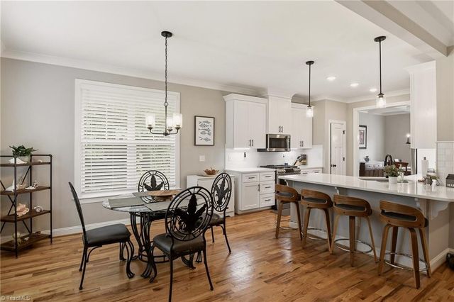 164 Pipers Ridge East, Winston-salem, NC 27127