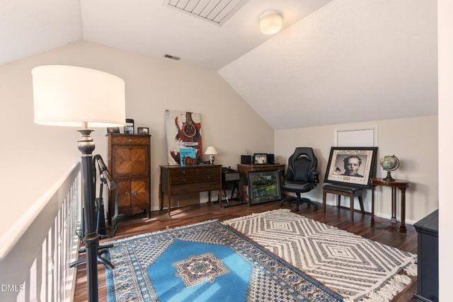 127 Essex Drive, Chapel Hill, NC 27514