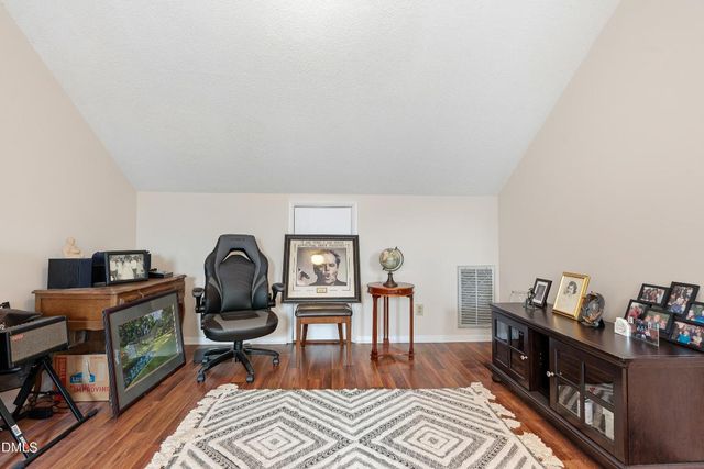 127 Essex Drive, Chapel Hill, NC 27514