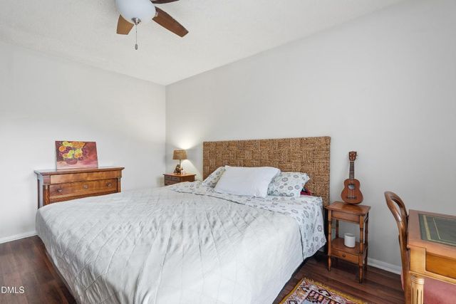 127 Essex Drive, Chapel Hill, NC 27514