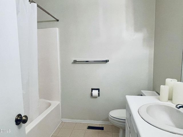 127 Essex Drive, Chapel Hill, NC 27514