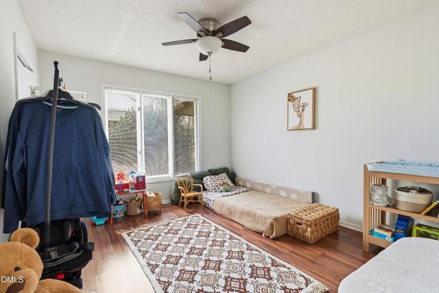 127 Essex Drive, Chapel Hill, NC 27514