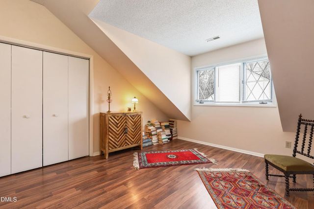 127 Essex Drive, Chapel Hill, NC 27514