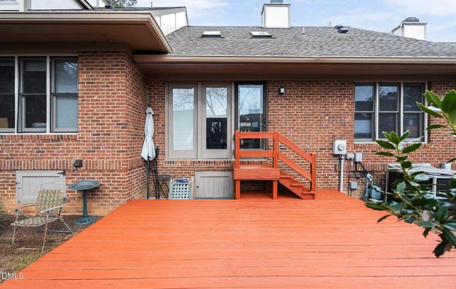 127 Essex Drive, Chapel Hill, NC 27514