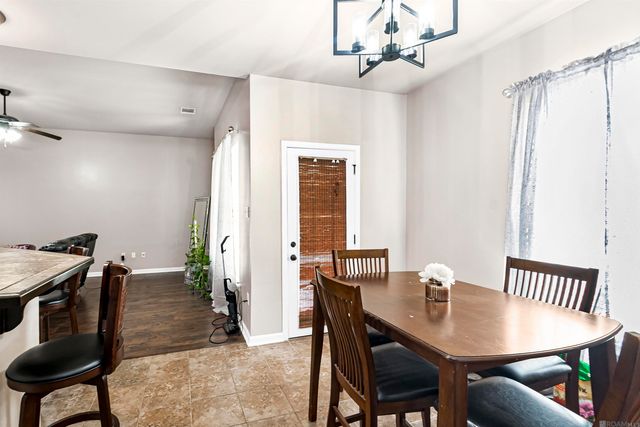 9188 Redwood Lake Blvd, Zachary, LA 70791