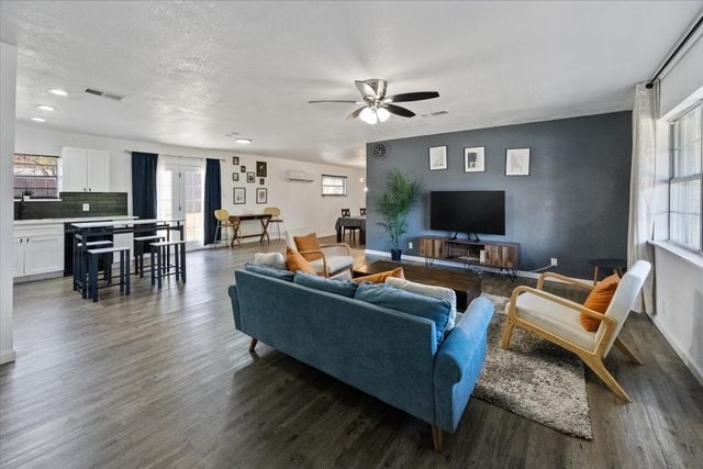 5920 Tourist Drive, North Richland Hills, TX 76117