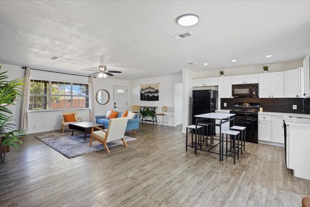 5920 Tourist Drive, North Richland Hills, TX 76117
