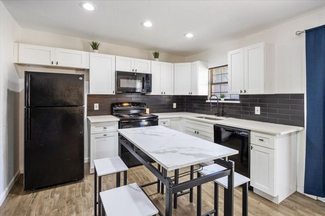 5920 Tourist Drive, North Richland Hills, TX 76117