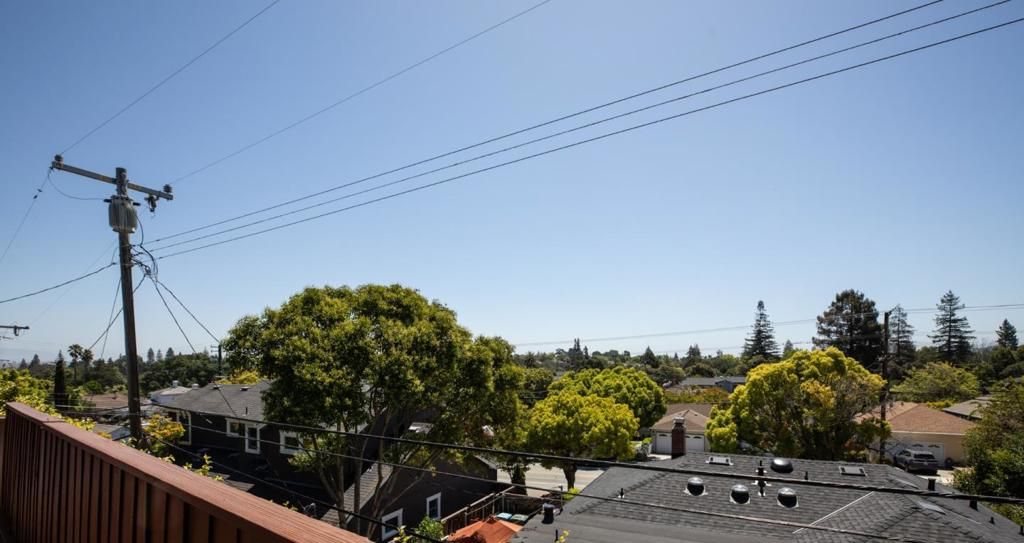 Image 24 of property listing at 1029 Lupin (Lower) Way, San Carlos, CA 94070