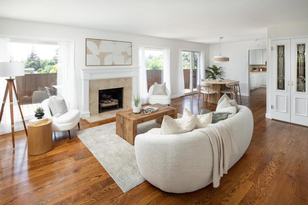 Image 7 of property listing at 1029 Lupin (Lower) Way, San Carlos, CA 94070