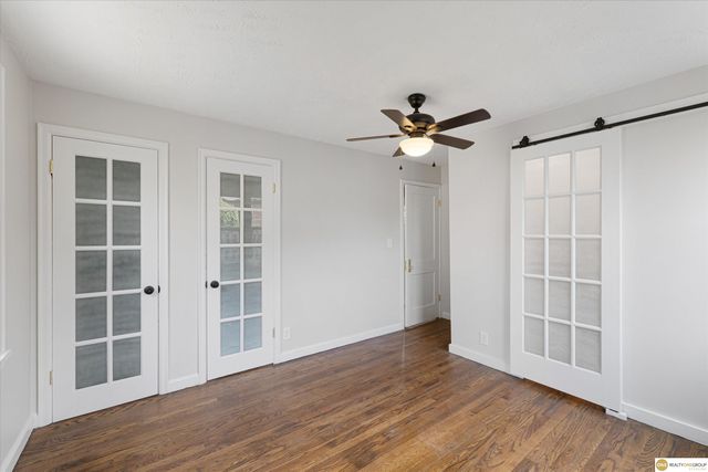 1111 S 64th Avenue, Omaha, NE 68106