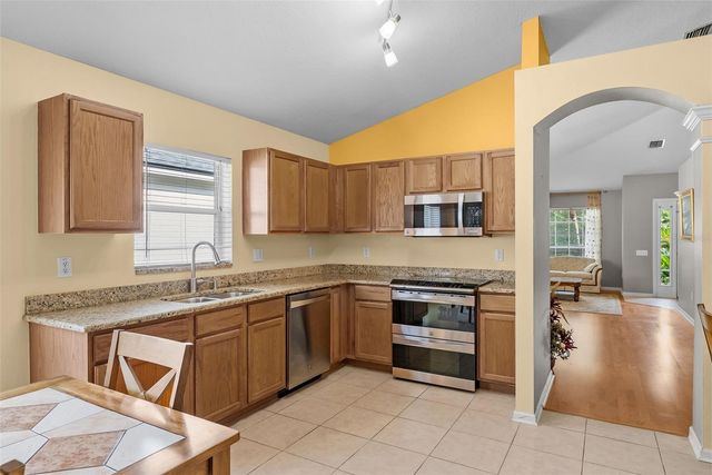 5868 WAR ADMIRAL DRIVE, Wesley Chapel, FL 33544