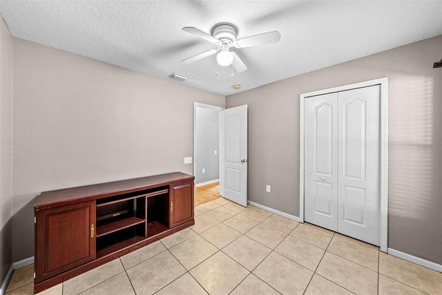 5868 WAR ADMIRAL DRIVE, Wesley Chapel, FL 33544