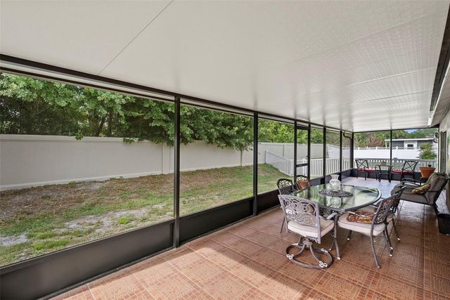 5868 WAR ADMIRAL DRIVE, Wesley Chapel, FL 33544