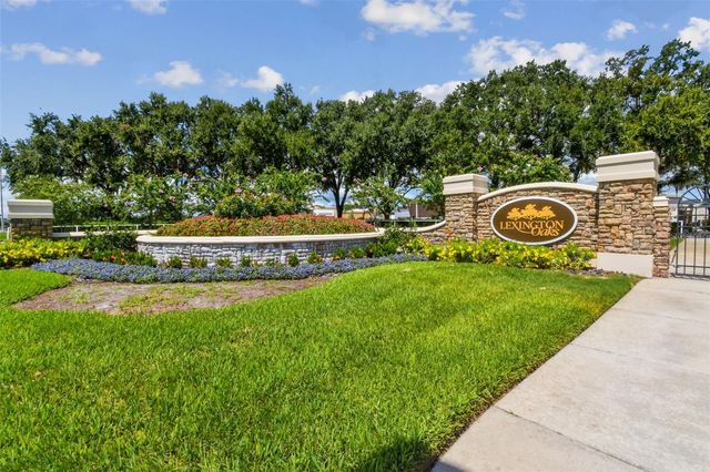 5868 WAR ADMIRAL DRIVE, Wesley Chapel, FL 33544