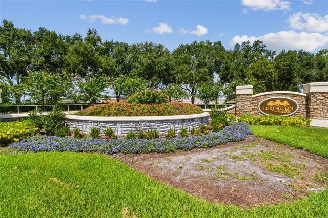 5868 WAR ADMIRAL DRIVE, Wesley Chapel, FL 33544