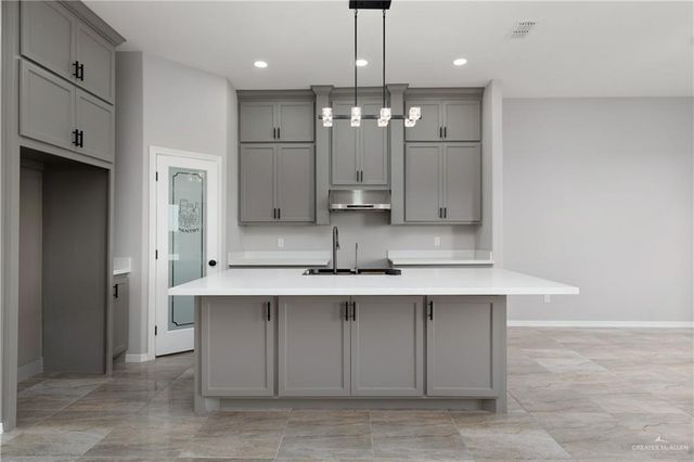 8818 Sandpiper Drive, Harlingen, TX 78552