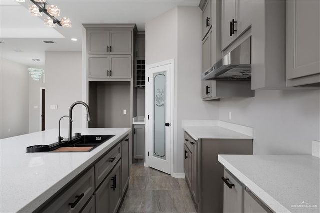 8818 Sandpiper Drive, Harlingen, TX 78552