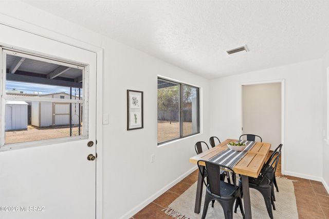 2912 N Bentley Avenue, Tucson, AZ 85716