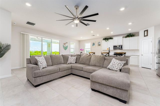 3719 LIVELY CORAL PLACE, Bradenton, FL 34208
