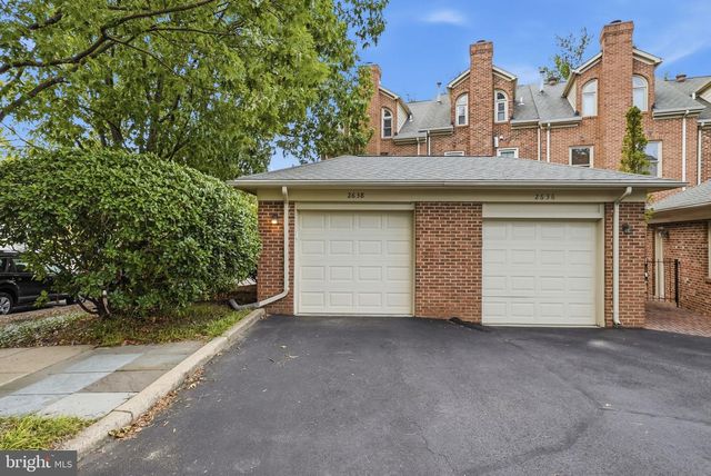 2638 FAIRFAX DR, Arlington, VA 22201