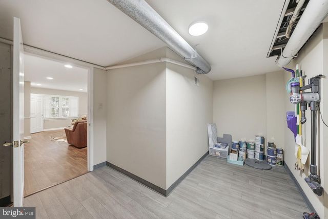 2638 FAIRFAX DR, Arlington, VA 22201