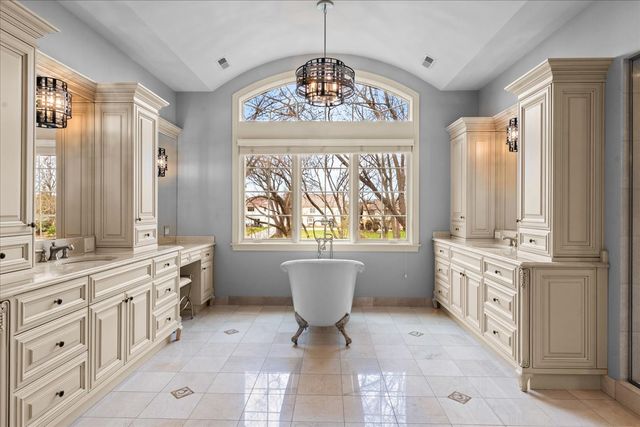 2970 Koepke Road, Northbrook, IL 60062