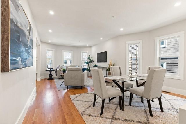 32 Cambridge Terrace 2, Cambridge, MA 02140