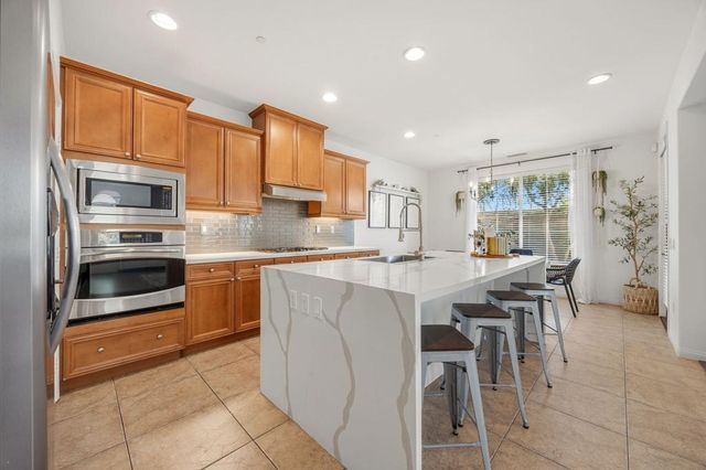 6355 Via Stasera, Palm Desert, CA 92260