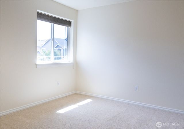 11816 SE 240th Place, Kent, WA 98030
