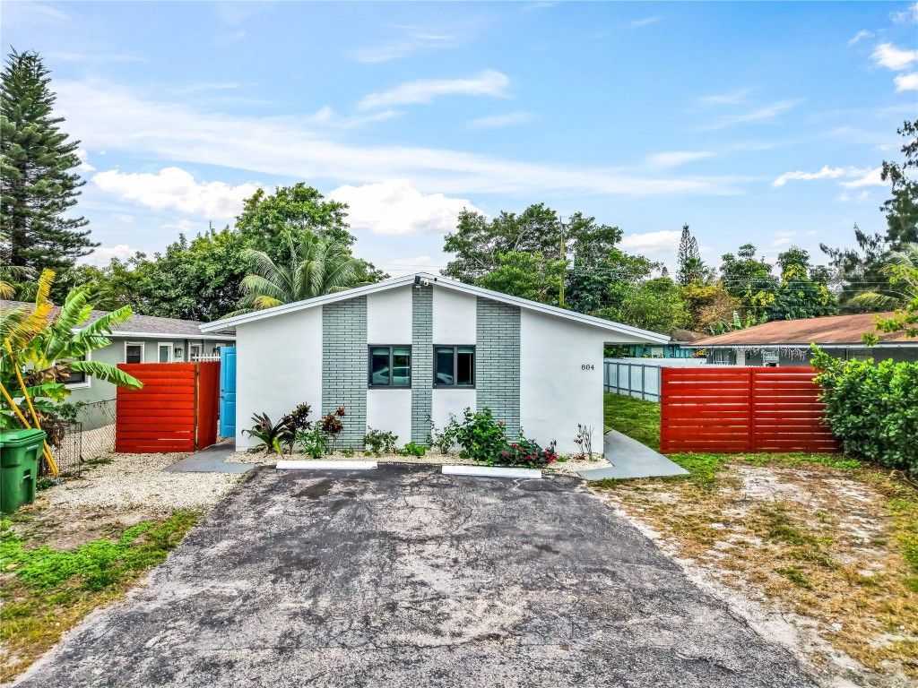 804 SW 28th Street, Fort Lauderdale, FL 33315