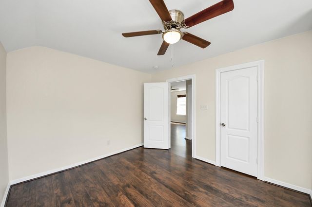 7215 Log Cradle Drive, Houston, TX 77041