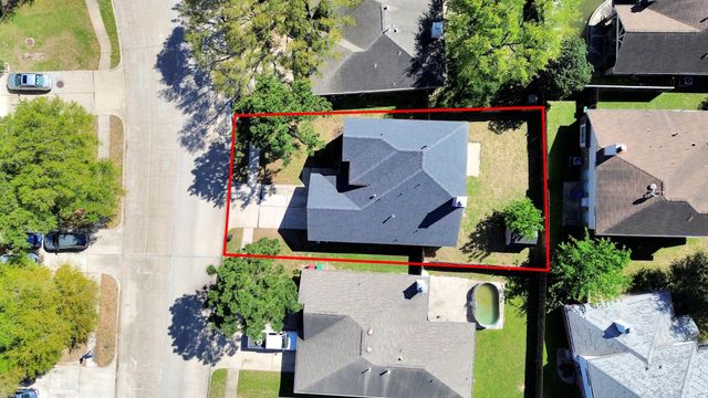 7215 Log Cradle Drive, Houston, TX 77041