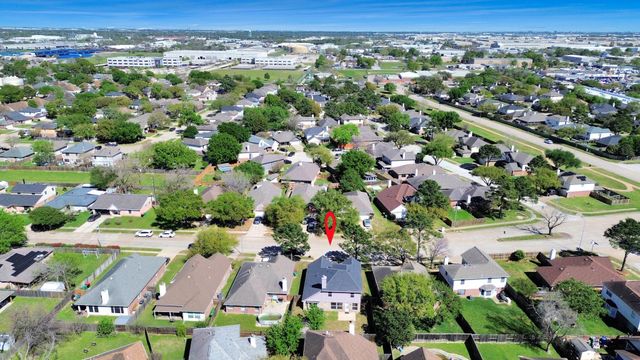 7215 Log Cradle Drive, Houston, TX 77041