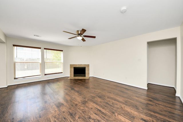 7215 Log Cradle Drive, Houston, TX 77041