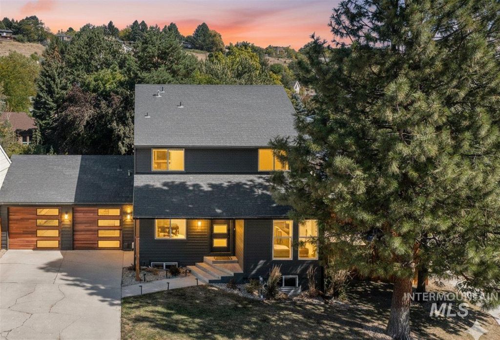 1491 E Shenandoah Dr, Boise, ID 83712