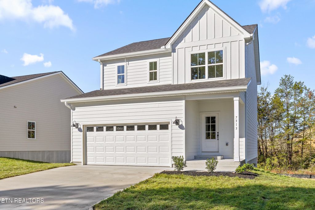 7313 Hackberry Branch Way, Knoxville, TN 37924