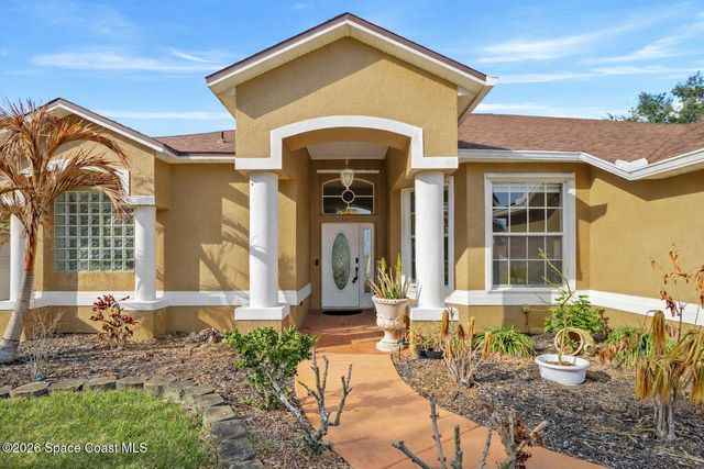 1820 Kara Place, Palm Bay, FL 32908