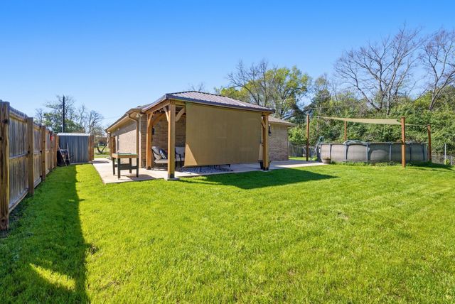 213 Freeman Street, Lindale, TX 75771