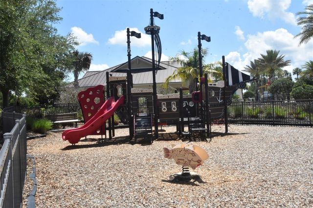 573 KISTLER CIRCLE, Clermont, FL 34715
