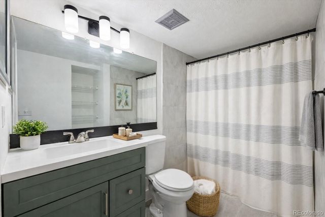 18391 E Kepner Place 103, Aurora, CO 80017