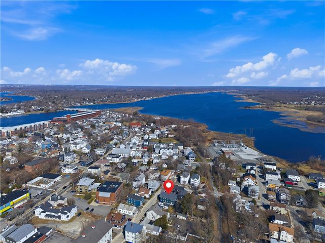 27 Barney Street, Warren, RI 02885