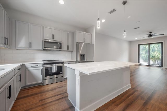 1306 W CARMEN STREET 1, Tampa, FL 33606