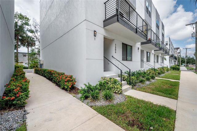 1306 W CARMEN STREET 1, Tampa, FL 33606