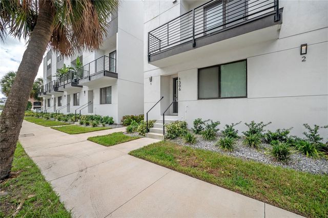 1306 W CARMEN STREET 1, Tampa, FL 33606