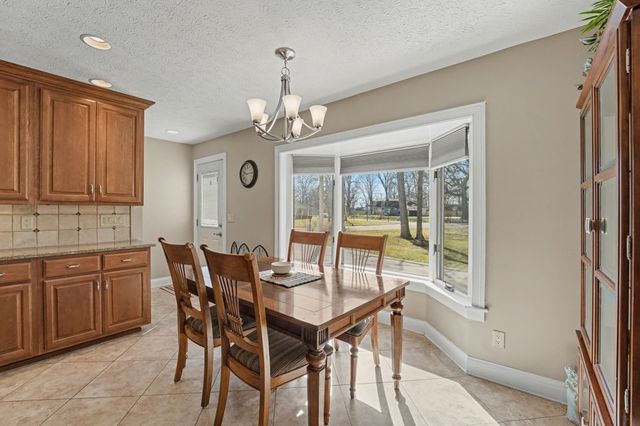 885 Chelsea Lane, Tipp City, OH 45371