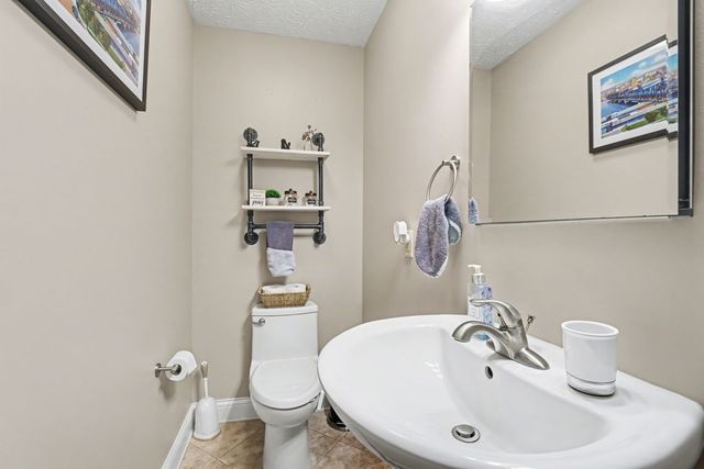 885 Chelsea Lane, Tipp City, OH 45371